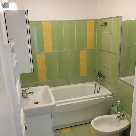 Green Apartment