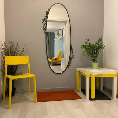 Green Apartment *