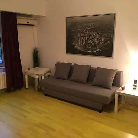 Green Apartment Apartman Bukarest