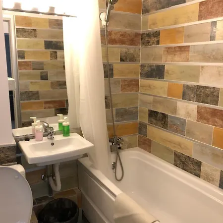 Green Apartment Apartman Bukarest