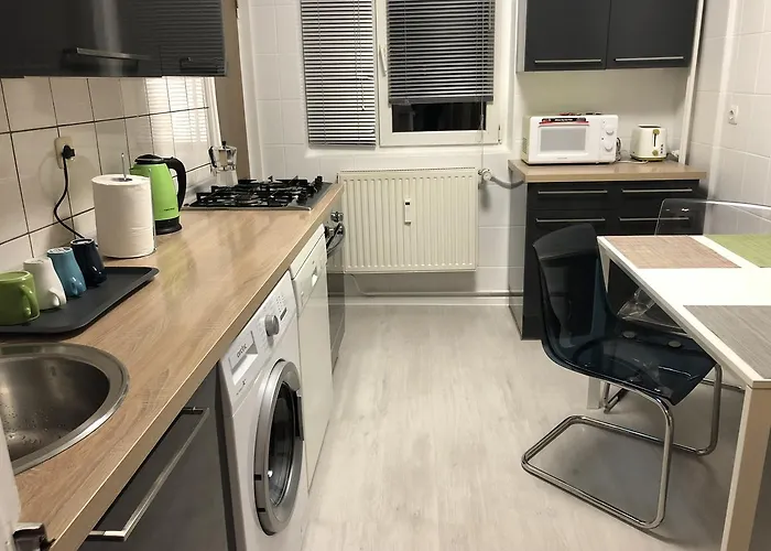 Green Apartment Apartman