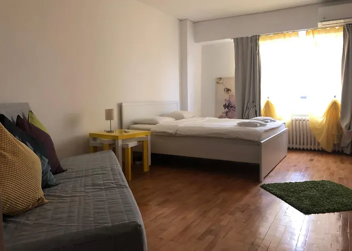 Green Apartment