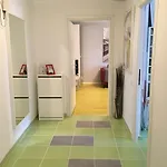 Green Apartment * 부쿠레슈티