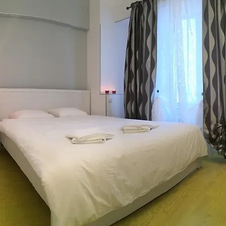 Green Apartment 公寓