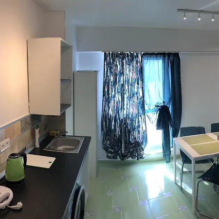Green Apartment * Bucureşti