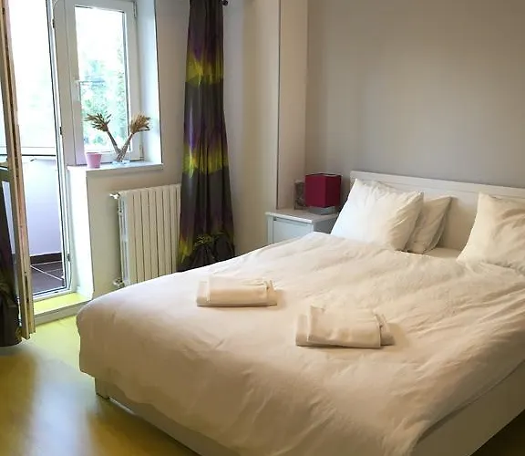 Green Apartment * בוקרשט