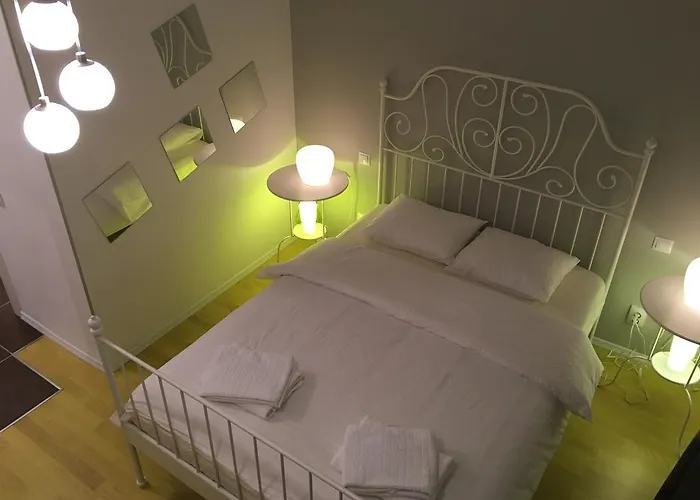 Green Apartment Bükreş