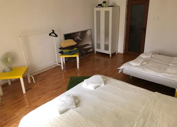 Green Apartment * ブカレスト