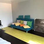 Green Apartment * Bucarest