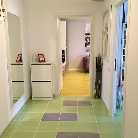 Green Apartment * בוקרשט
